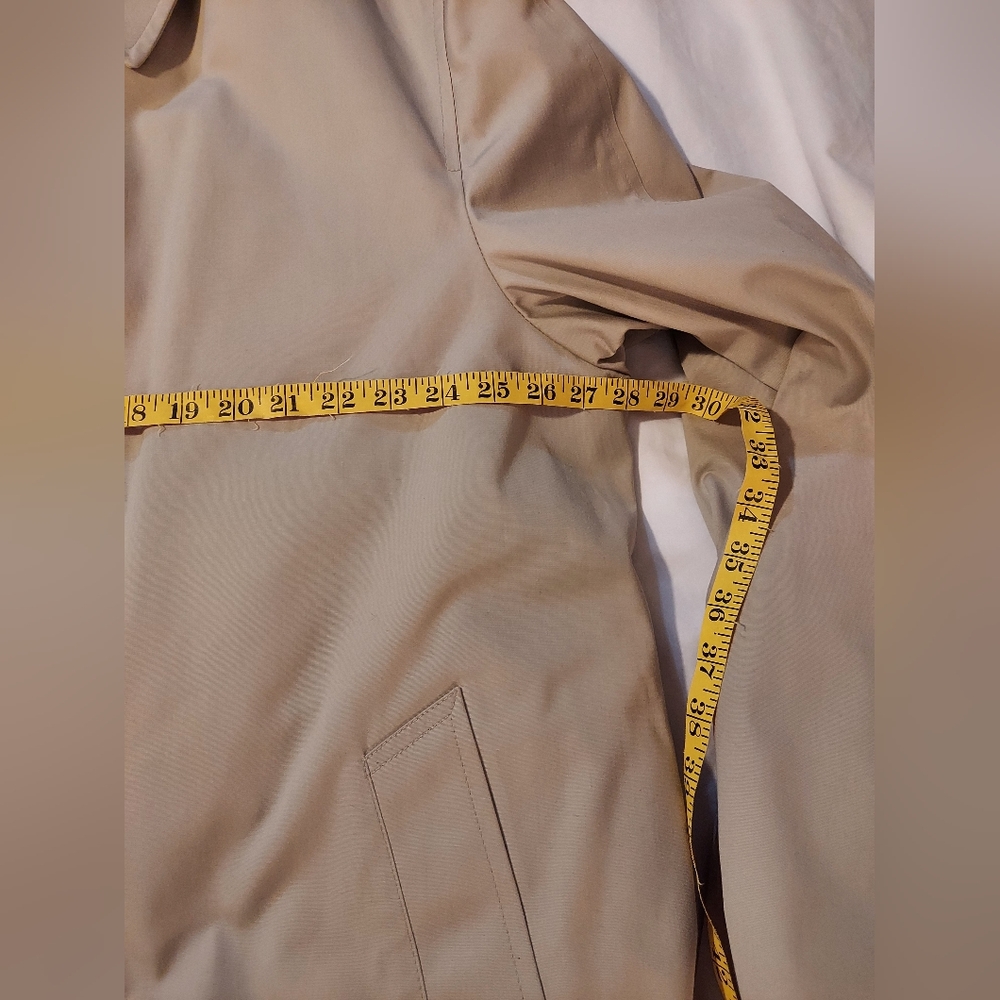 London Fog Vintage Beige Trench Coat With Removable Faux Fur Lining 48L NWOT - Picture 6 of 7